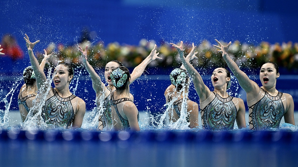 Artistic swimmers of Team China perform in the team free routine final during the 19th Asian Games in Hangzhou, China, October 8, 2023. /CFP