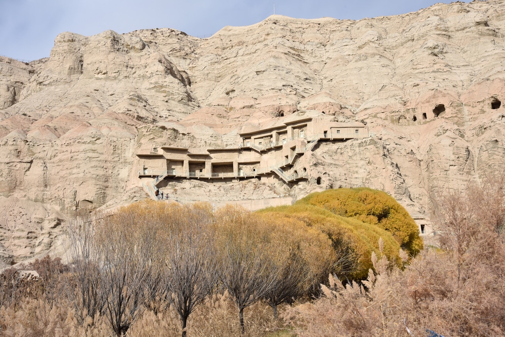The Kizil Grottoes are located on the northern bank of the Muzal River, in Baicheng County, Xinjiang Uygur Autonomous Region. /IC