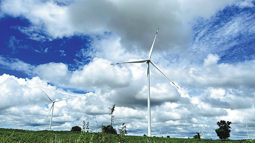 The wind turbines provided by China's Goldwind generate power in Chaiyaphum, Thailand. /Xinhua