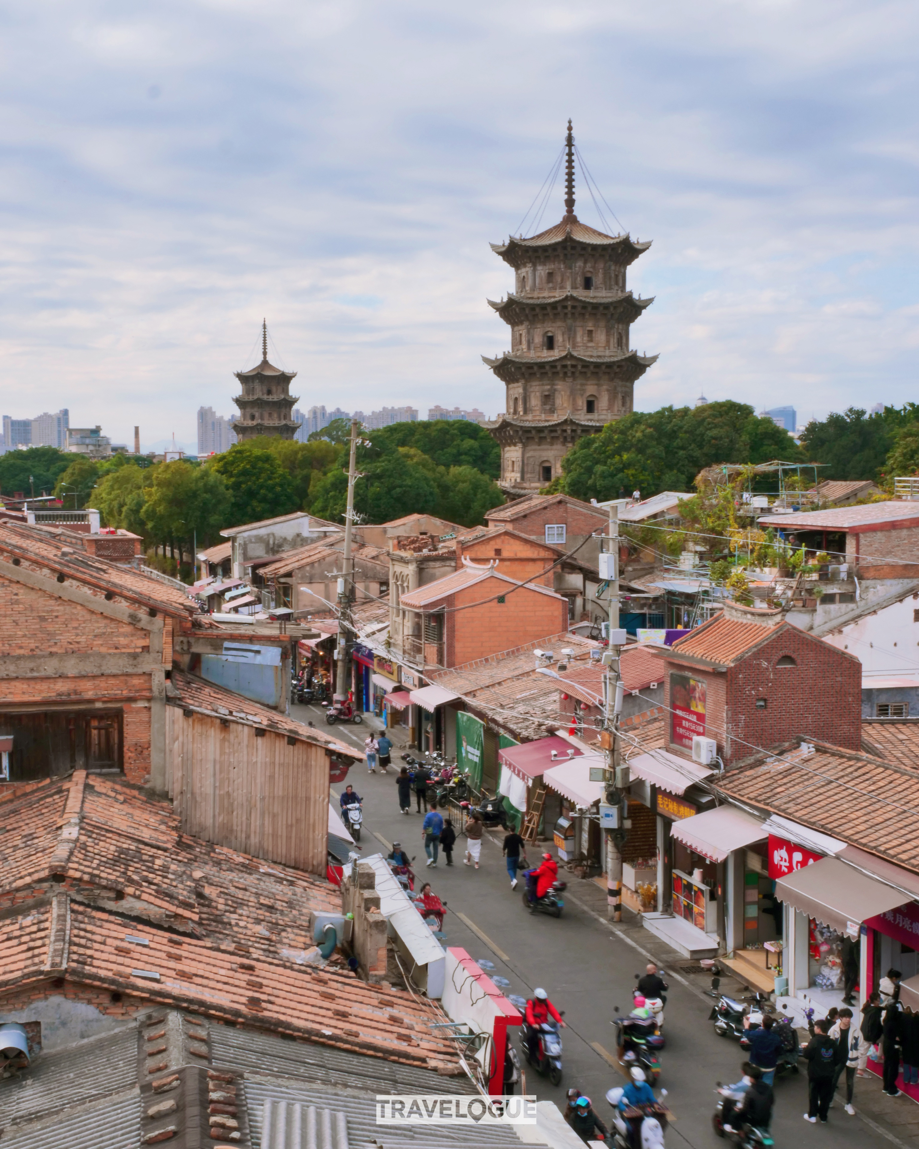 Xijie, the oldest street in Quanzhou, Fujian Province /CGTN