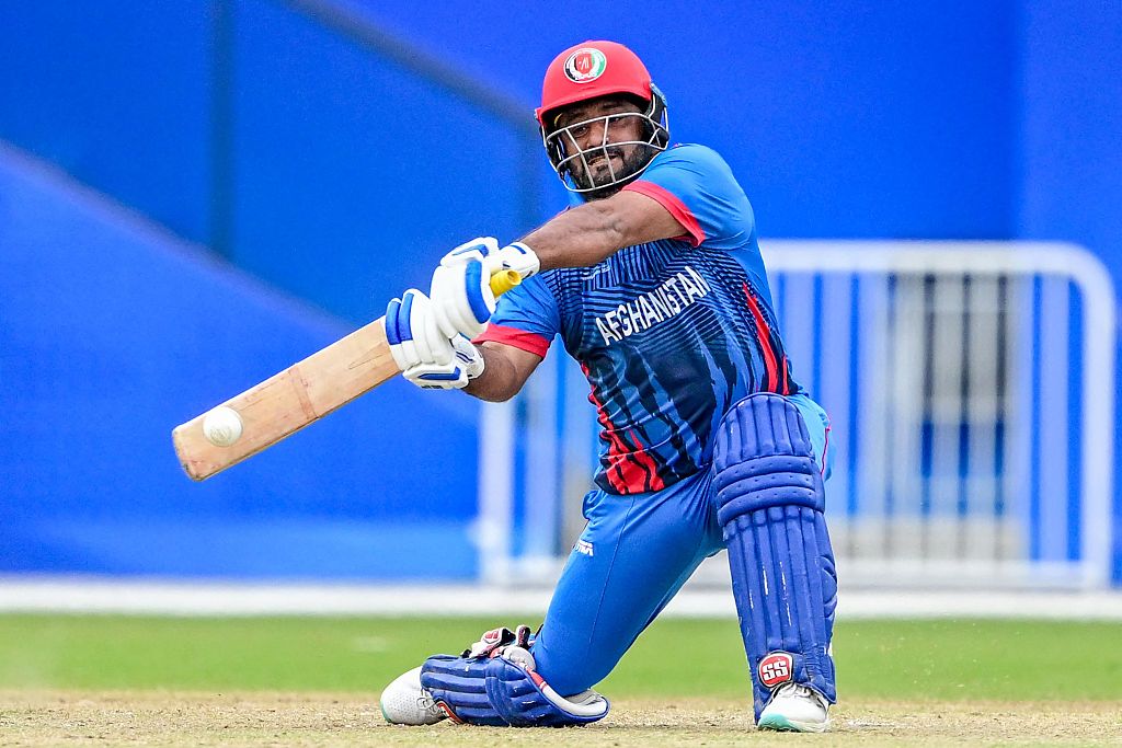 Mohammad Shahzad of Afghanistan competes in the cricket men's semifinal against Pakistan at the 19th Asian Games in Hangzhou, east China's Zhejiang Province, October 6, 2023. /CFP