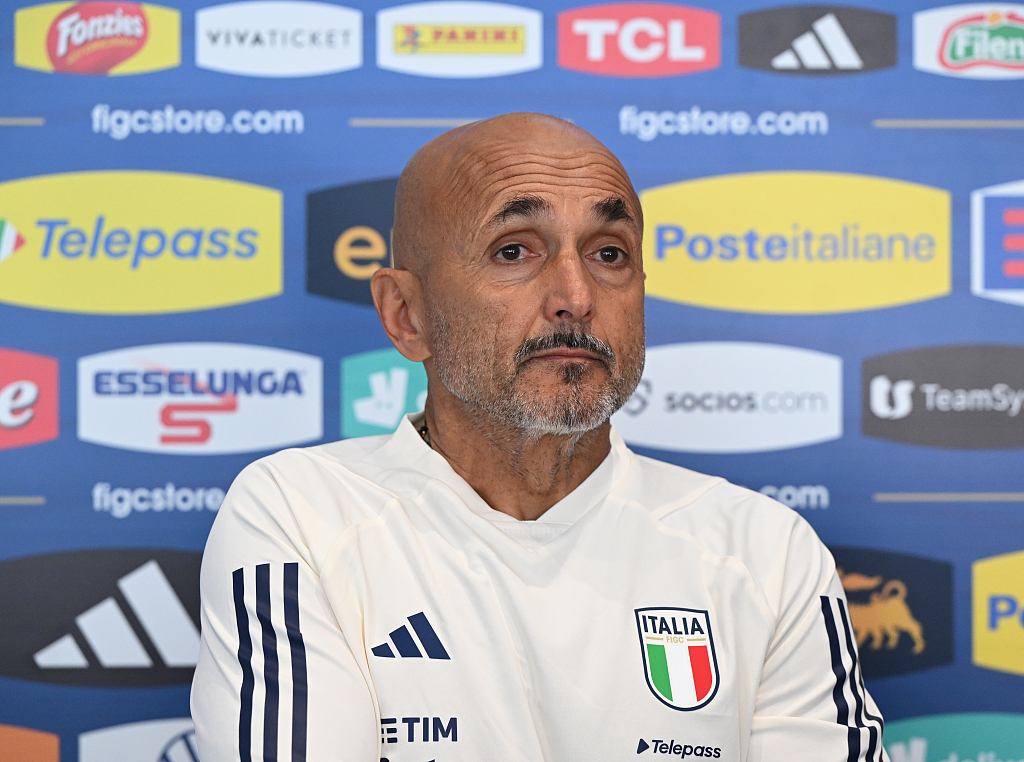 Luciano Spalletti, manager of the Italian men's national football team, attends a press conference at Centro Tecnico Federale di Coverciano in Florence, Italy, October 13, 2023. /CFP