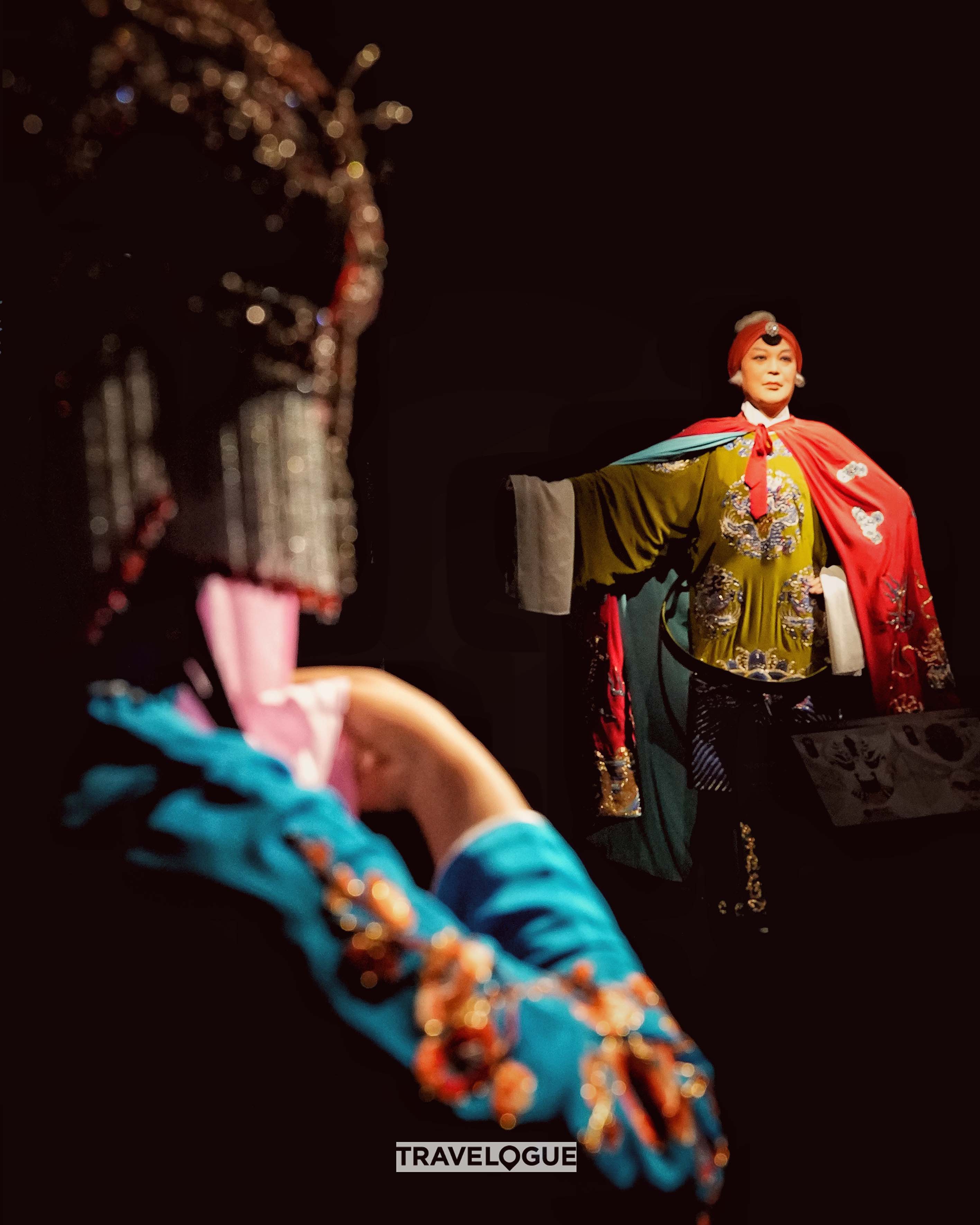 Qinqiang, a local opera form from northwest China's Shaanxi Province, features colorful and exquisite costumes. /CGTN