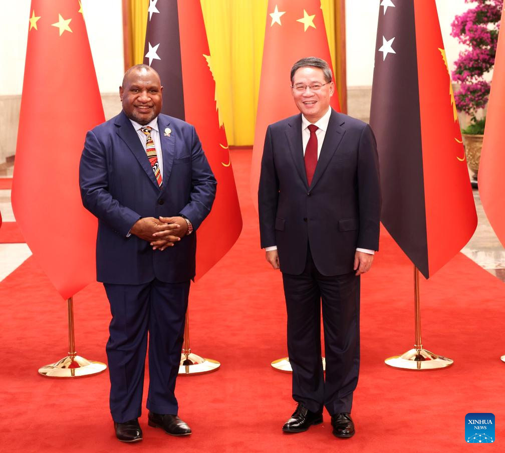 Chinese Premier Li Qiang holds talks with Prime Minister of Papua New Guinea James Marape at the Great Hall of the People in Beijing, capital of China, October 16, 2023. /Xinhua