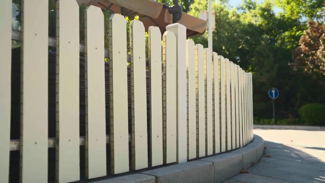 3D-printed flower fences made from the old blades. /CMG