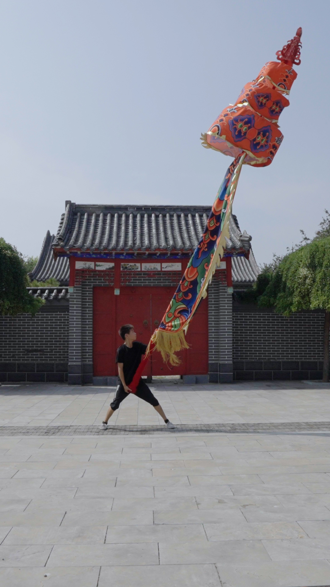 Zhongfan, the millennium-old acrobatic art form with a young inheritor