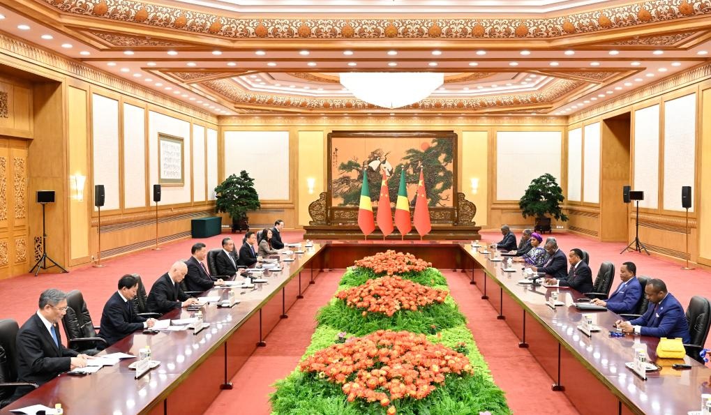 Chinese President Xi Jinping meets with President of the Republic of the Congo Denis Sassou Nguesso, who is in Beijing for the third Belt and Road Forum for International Cooperation, at the Great Hall of the People in Beijing, capital of China, October 19, 2023. /Xinhua
