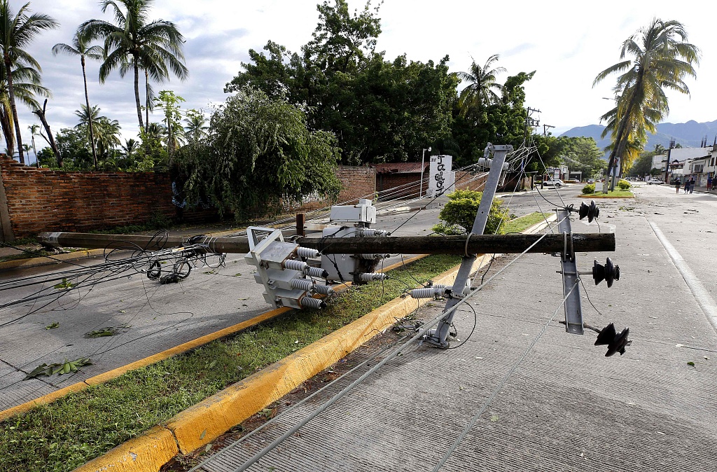 Downed light poles are seen after the passage of hurricane Lidia in Puerto Vallarta, Jalisco State, Mexico, October 11, 2023. /CFP