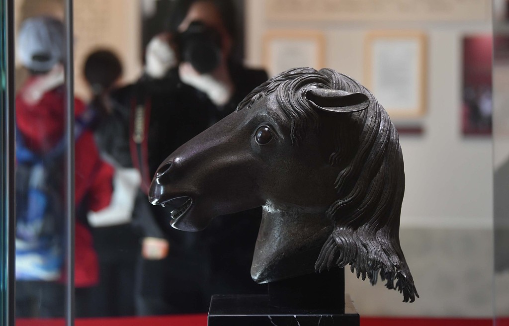 The bronze horse head sculpture is on display at Yuanmingyuan, Beijing, China. October 20, 2023. /CFP