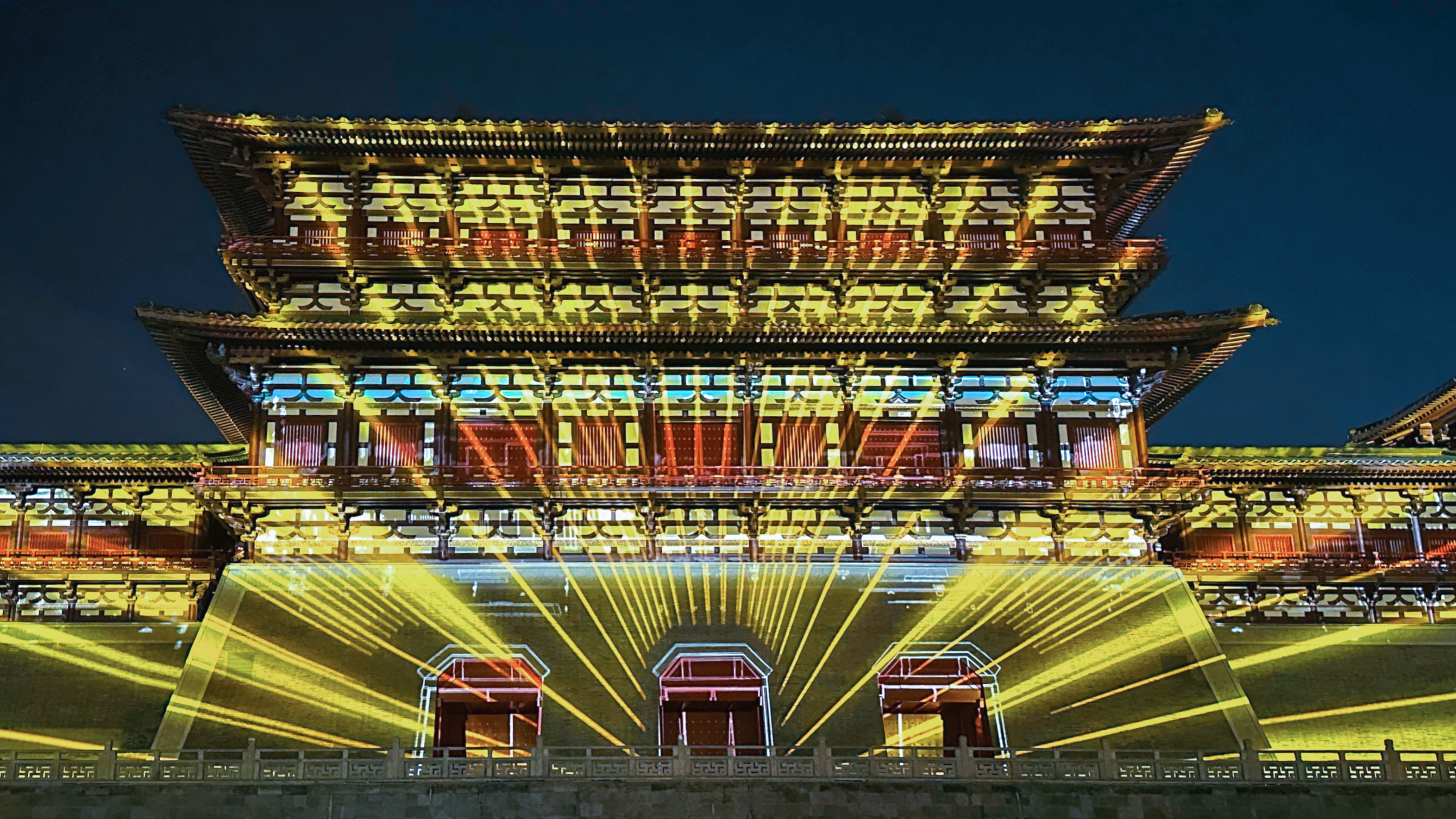 A light show woos visitors to the Yingtianmen Site Museum at the National Archaeological Site Park of Sui-Tang Luoyang City in central China's Henan Province, October 14, 2023. /CGTN