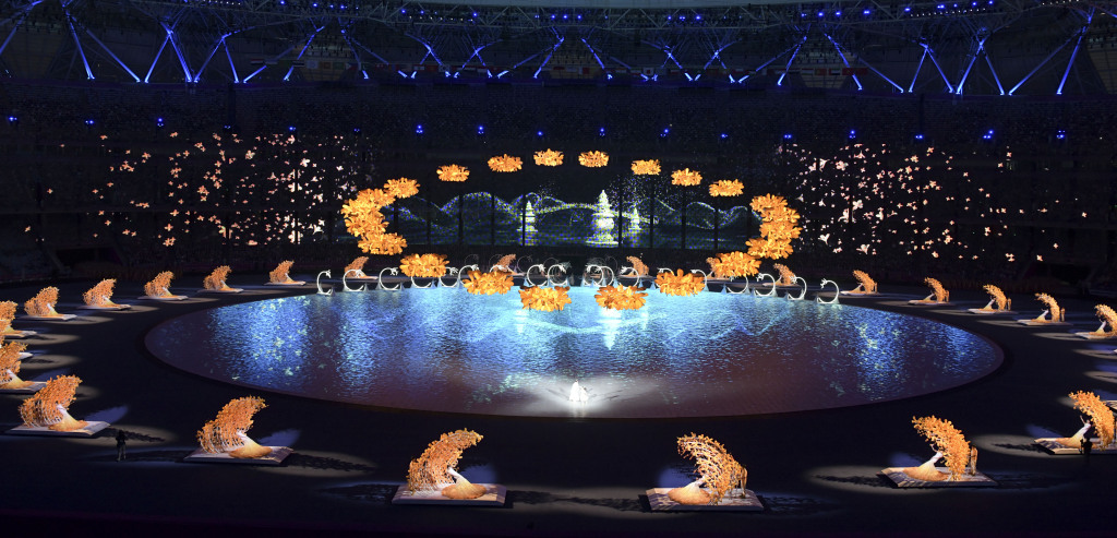 Artists perform at the opening ceremony of the 4th Asian Para Games in Hangzhou, east China's Zhejiang Province, Oct. 22, 2023. /CFP