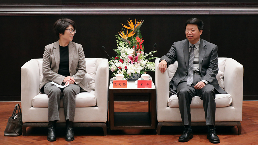 Song Tao (R), head of both the Taiwan Work Office of the Communist Party of China Central Committee and the Taiwan Affairs Office of the State Council, meets Taitung County Magistrate April Yao in Beijing, China, October 23, 2023. /Taiwan.cn