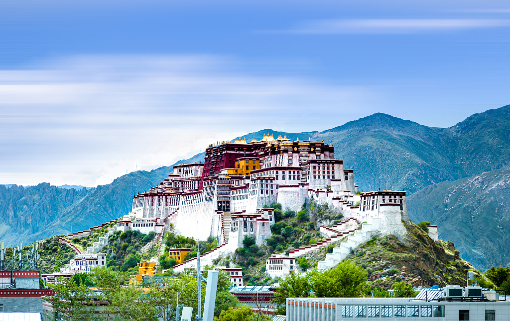 The Potala Palace in Lhasa, southwest China's Xizang Autonomous Region. /CFP