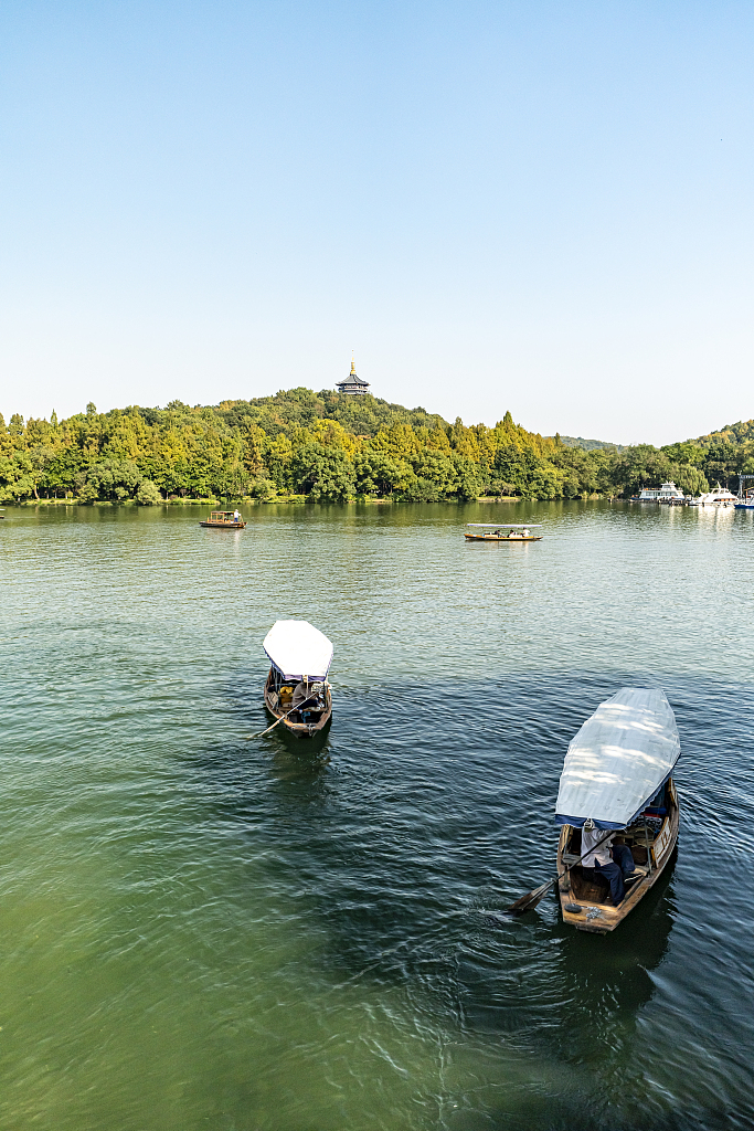 The West Lake in Hangzhou, Zhejiang Province, October 21, 2023. /CFP