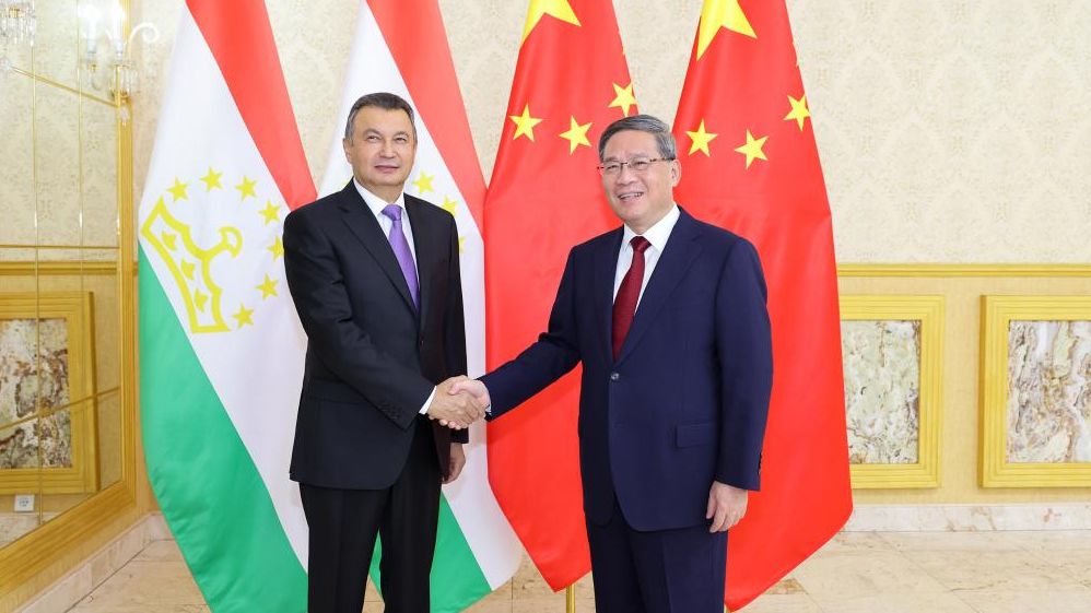 Chinese Premier Li Qiang meets with Tajik Prime Minister Kokhir Rasulzoda on the sidelines of the 22nd Meeting of the Council of Heads of Government of the Shanghai Cooperation Organization Member States in Bishkek, Kyrgyzstan, October 26, 2023. /Xinhua