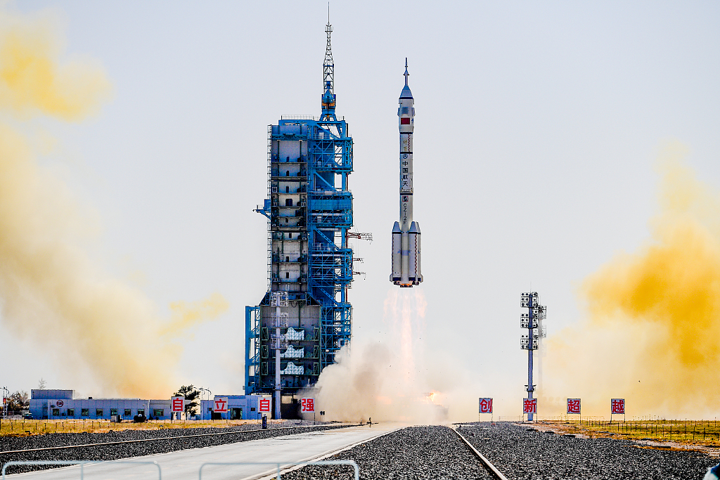 The Long March-2F carrier rocket carrying the Shenzhou-17 spacecraft blasted off from the Jiuquan Satellite Launch Center in northwest China, October 26, 2023. /CFP