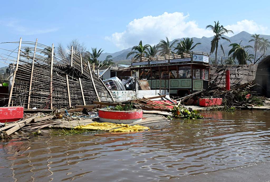 View of damage to the beach area following the passage of Hurricane Otis in Acapulco, Guerrero State, Mexico, October 27, 2023. /CFP