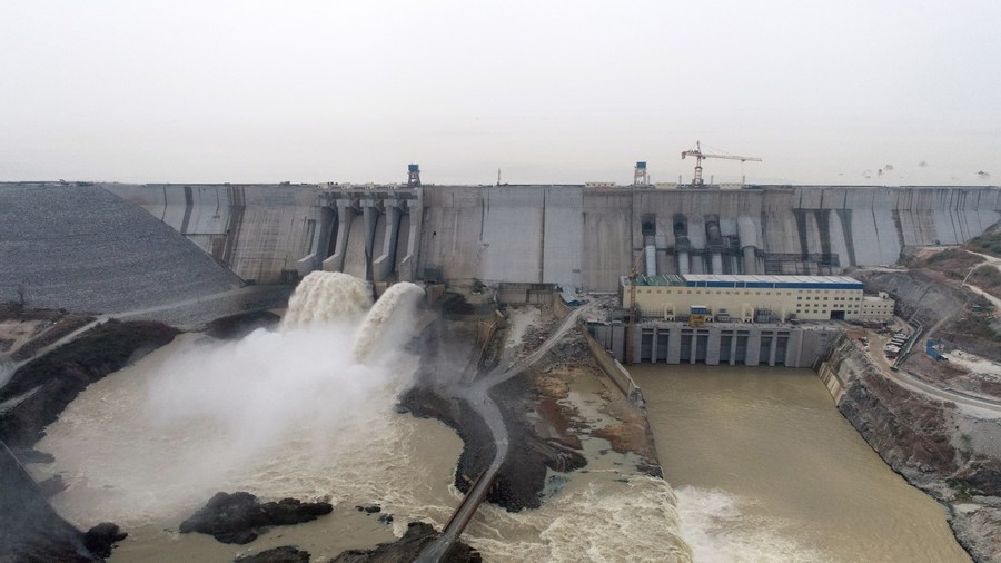 Chinese companies built the Zungeru Hydroelectric Power Station, which has met around 10 percent of Nigeria's electricity needs with clean and reliable energy. /Xinhua