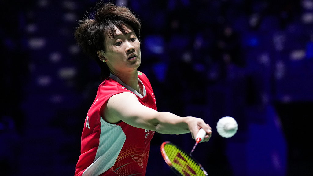 Chinese shuttlers win three titles at French Open