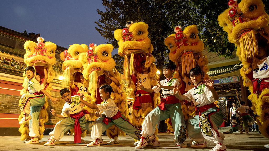 A photo taken on November 4, 2023, shows a lion dance performance at a parade held in Foshan, Guangdong Province, China. /CFP