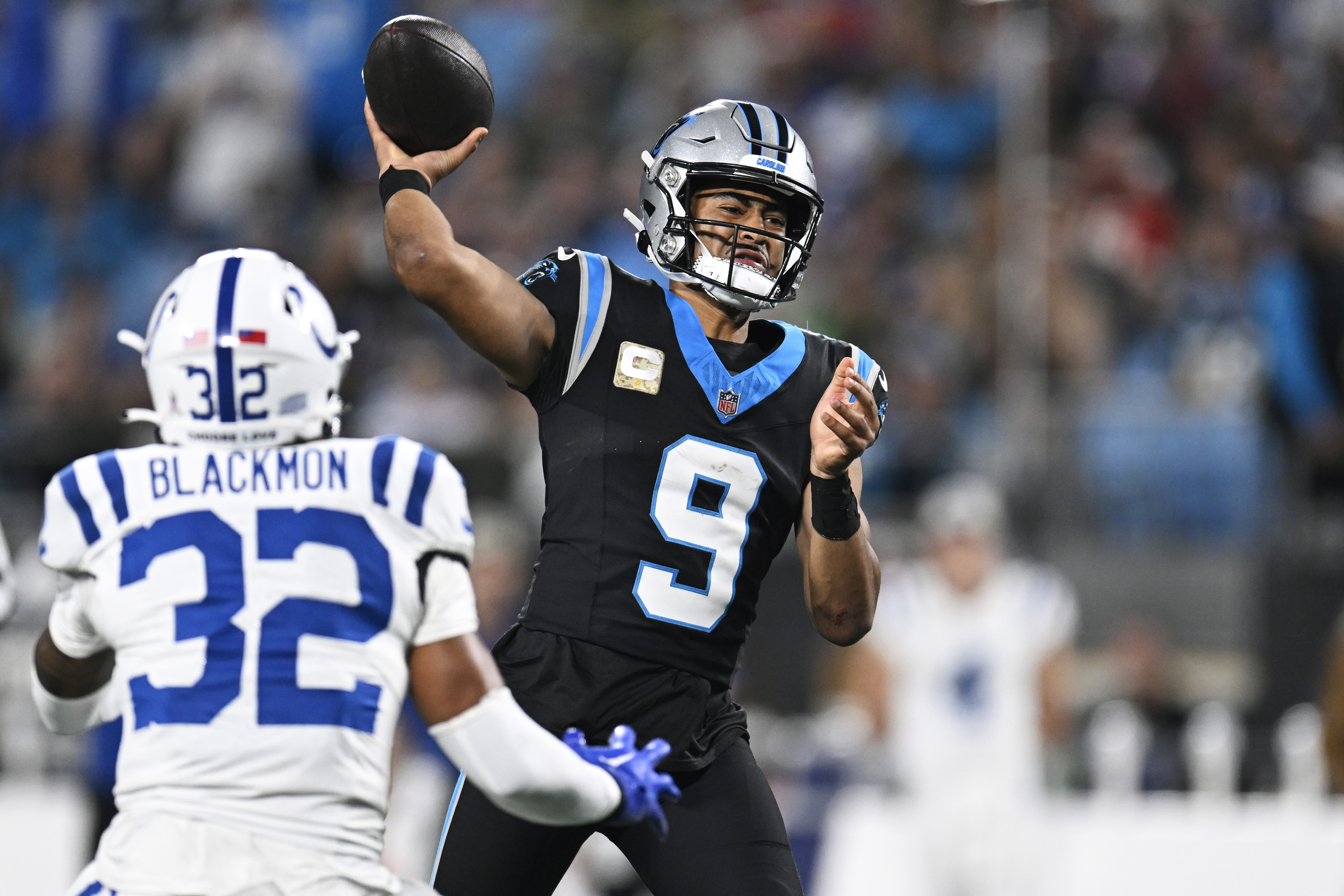 Quarterback Bryce Young (#9) of the Carolina Panthers passes in the game against the Indianapolis Colts at Bank of America Stadium in Charlotte, North Carolina, November 5, 2023. /CFP
