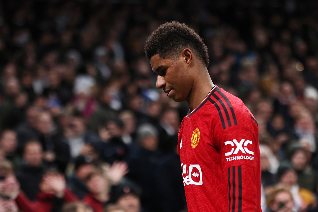Marcus Rashford of Manchester United leaves the pitch after being shown a red card during their Champions League match in Copenhagen, Denmark, November 8, 2023. /CFP