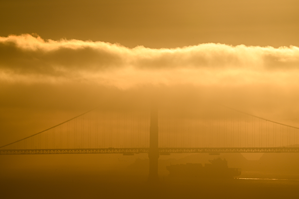 A view of the Golden Gate Bridge is captured at sunset in San Francisco, California, the United States. /CFP