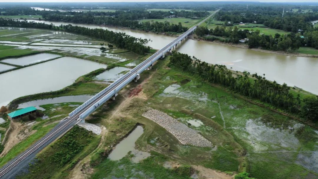 The Dohazari to Cox's Bazar Railway in Bangladesh is inaugurated, November 11, 2023. /CREC