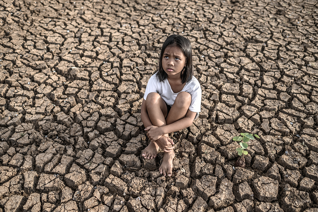 The report said that investment in safe drinking water and sanitation services is an essential first line of defense to protect children from climate change impact. /CFP