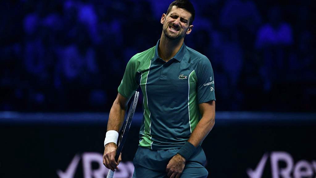 Serbia's Novak Djokovic reacts during his round-robin match against Italy's Jannik Sinner on day 3 of the ATP Finals in Turin, Italy, November 14, 2023. /CFP