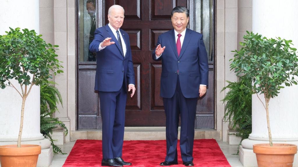 Chinese President Xi Jinping meets with U.S. President Joe Biden at Filoli Estate in the U.S. state of California, November 15, 2023. /Xinhua