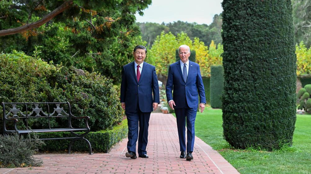 Chinese President Xi Jinping and U.S. President Joe Biden take a walk after their talks in the Filoli Estate in the U.S. state of California, November 15, 2023. /Xinhua 