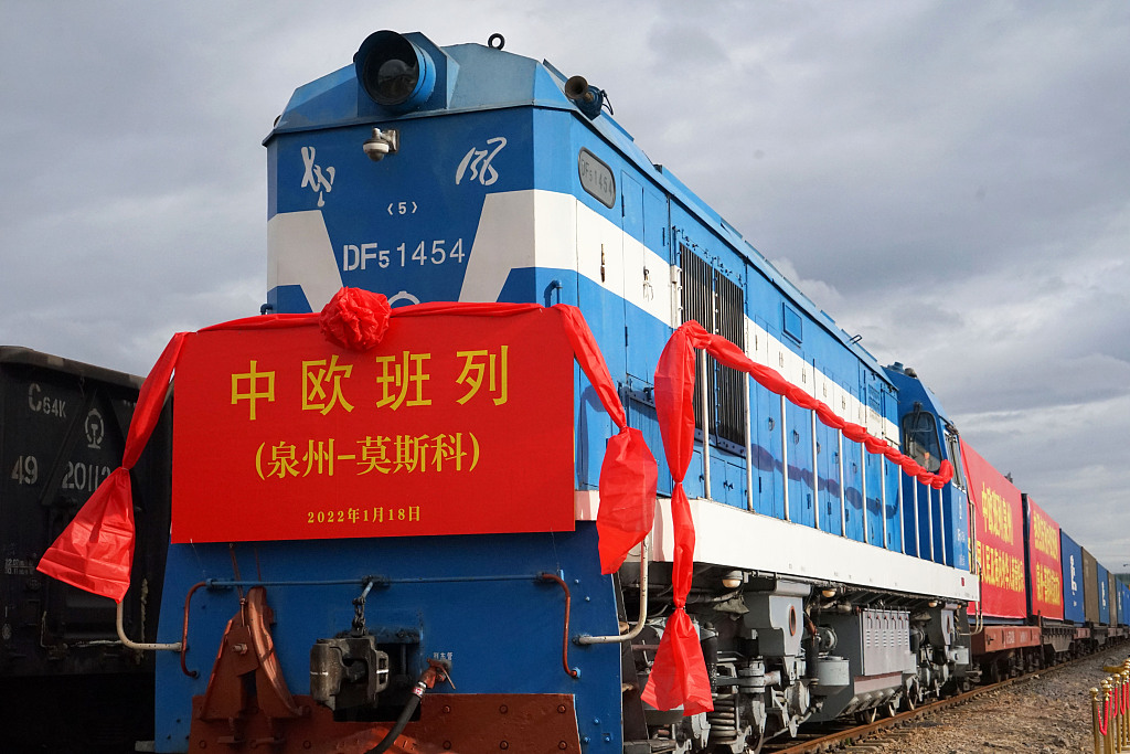 A freight train as part of the China-Europe freight train service leaves Quanzhou City of east China's Fujian Province for Moscow, Russia on January 18, 2022. /CFP