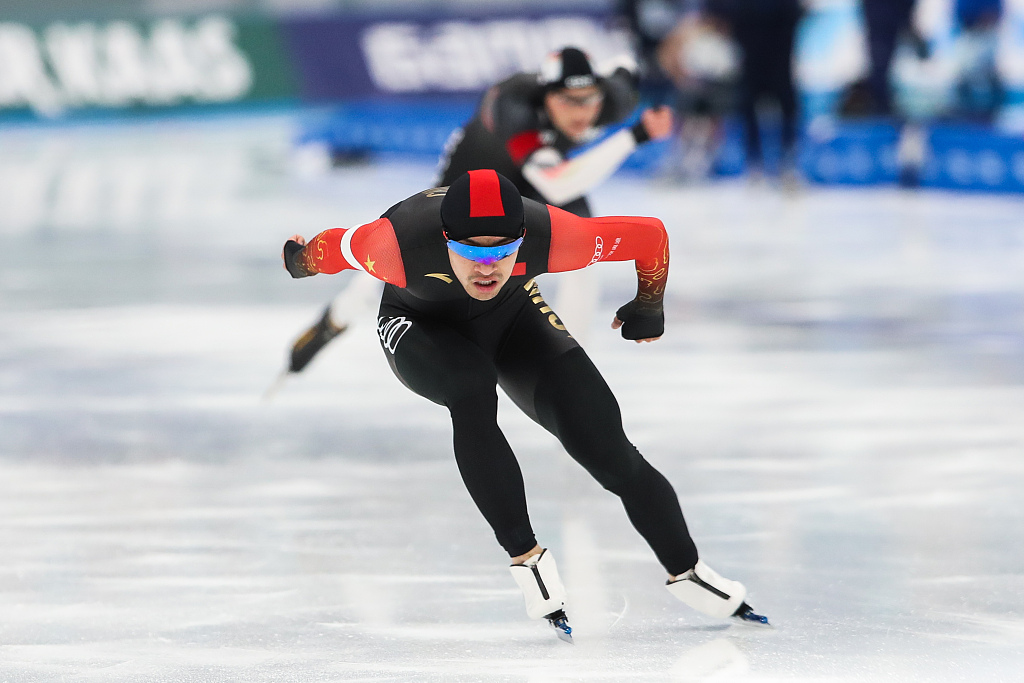 China's Ning Zhongyan during the 1,000m final at the Speed Skating World Cup in Beijing, China, November 19, 2023. /CFP