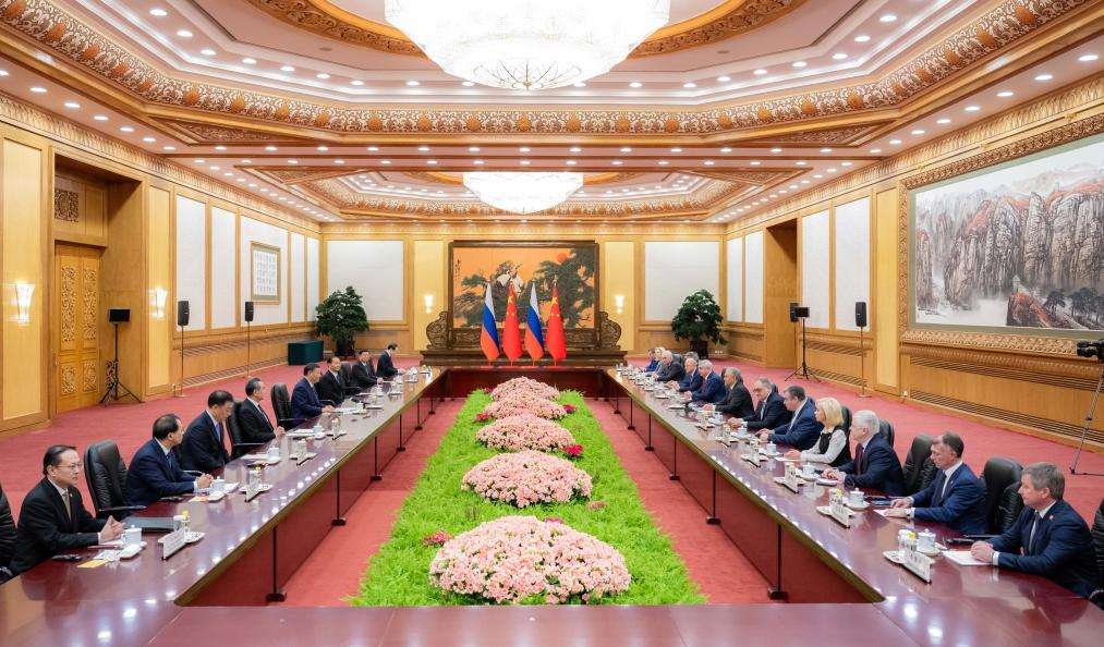Chinese President Xi Jinping meets with Chairman of the Russian State Duma Vyacheslav Volodin at the Great Hall of the People in Beijing, China, November 22, 2023. /Xinhua