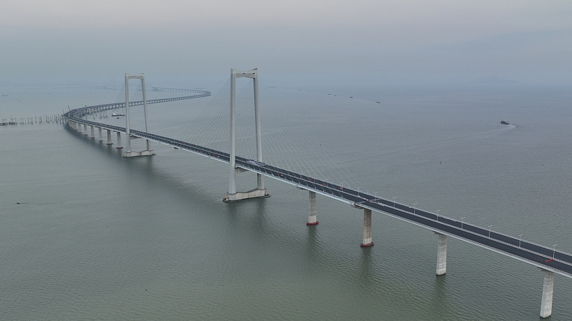 Live: The main line of Shenzhen-Zhongshan Link is complete