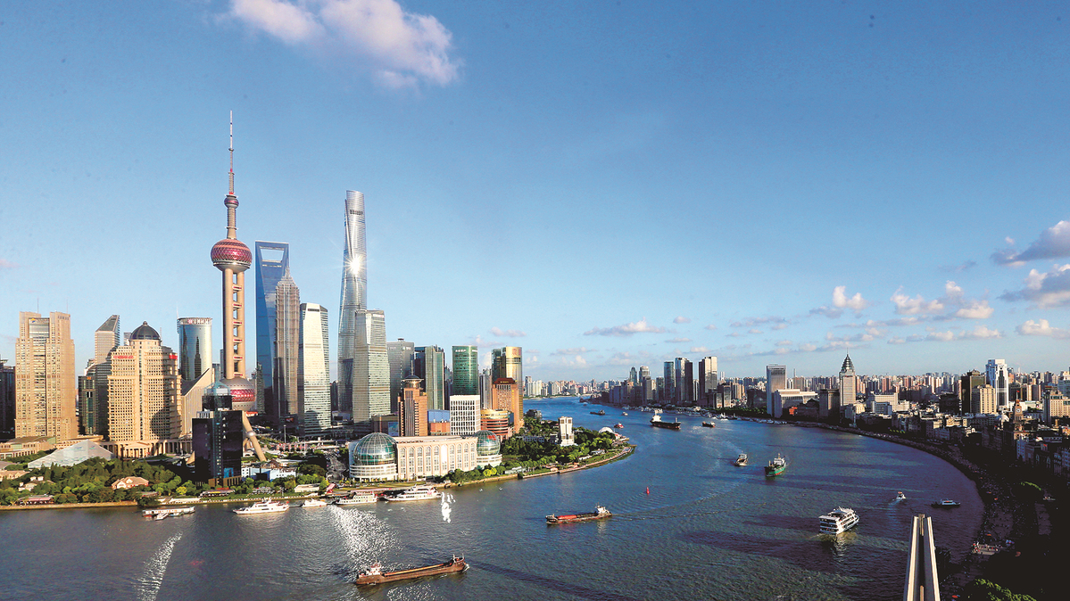 A view of the Lujiazui area in Shanghai, East China. /Xinhua