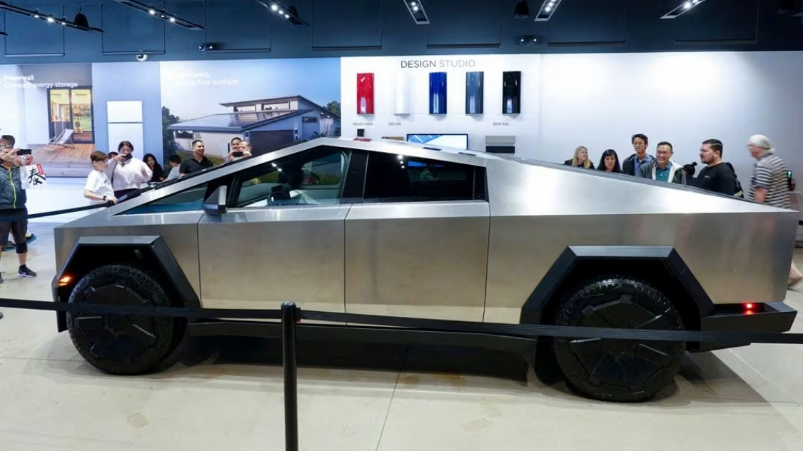 Tesla's new Cybertruck is shown on display at a Tesla store in San Diego, California, U.S., November 20, 2023. /Reuters