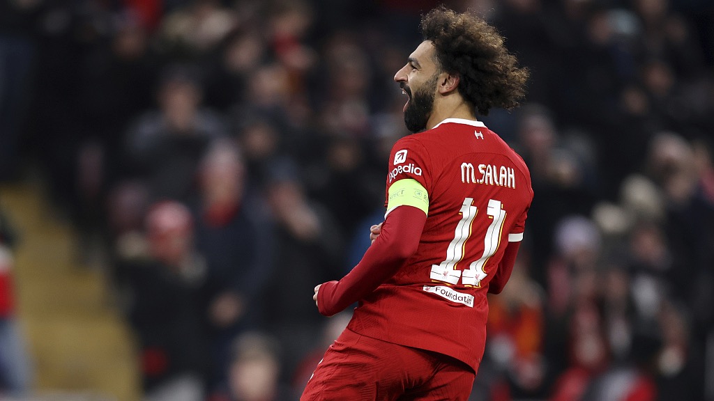 Mohamed Salah of Liverpool celebrates scoring his team's third goal at Anfield, Liverpool, England, November 30, 2023. /CFP