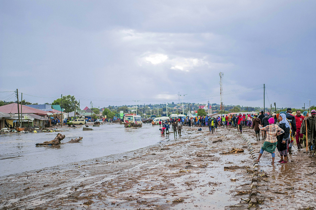 Flooded streets are seen in the town of Katesh, Tanzania, December 3, 2023. /CFP