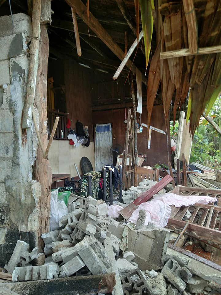 A view of a damaged house caused by the 7.4 magnitude earthquake at Hinatuan in Surigao Del Sur, Mindanao, Philippines on December 3, 2023. /CFP