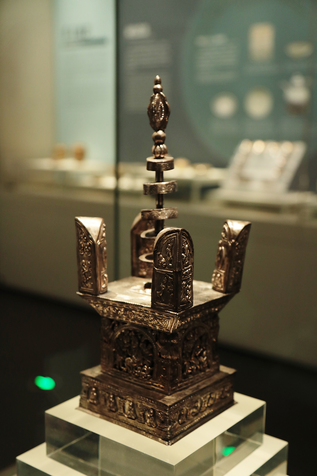 A gold-plated silver Ashoka pagoda dating back to the Five Dynasties and Ten Kingdoms period (907-979) is on display in the Zhijiang Branch of the Zhejiang Provincial Museum in Hangzhou, Zhejiang Province. /CGTN