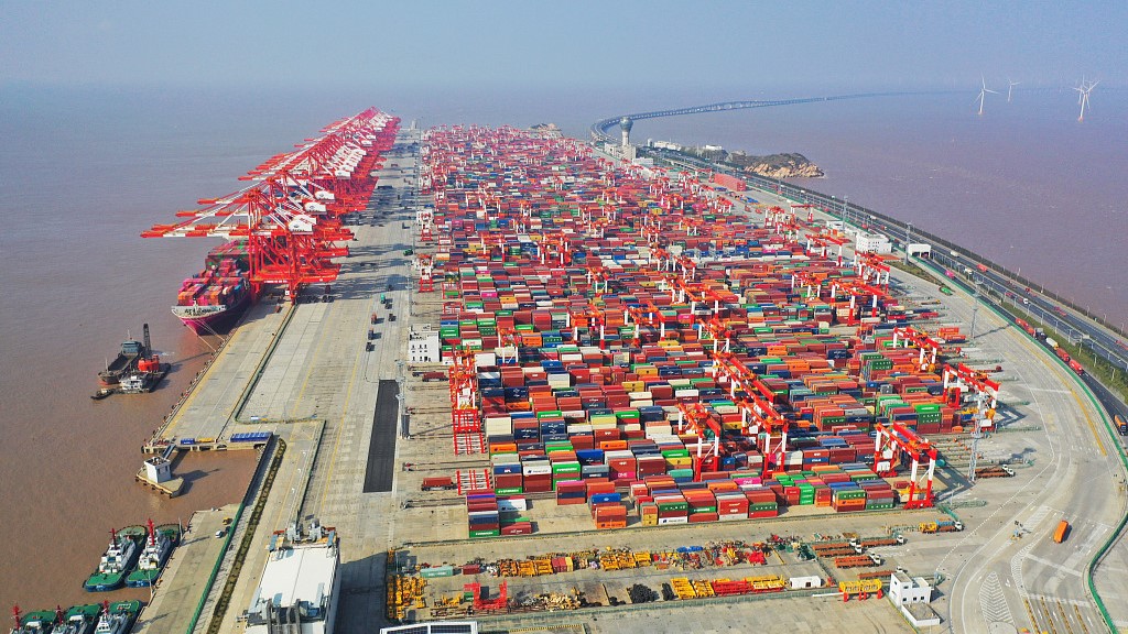 A view of the Yangshan Port in Shanghai, China, December 7, 2021. /CFP