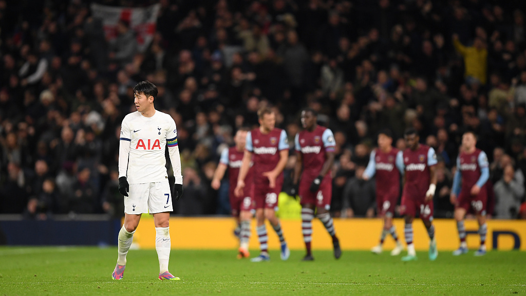 Tottemham Hotspur captain Son Heung-min looks dejected after his team concede a second goal during the Premier League match against West Ham United in London, the UK, December 7, 2023. /CFP