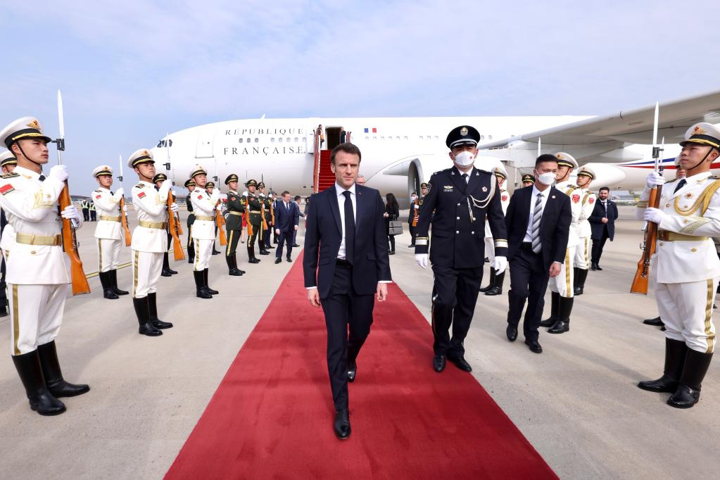 French President Emmanuel Macron arrives at Beijing Capital International Airport for a state visit in Beijing, China, April 5, 2023. /Xinhua