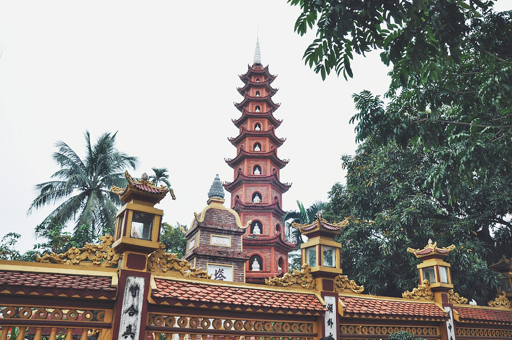 A file photo shows the Tran Quoc Pagoda, located on an island in West Lake in Hanoi, Vietnam. /CFP