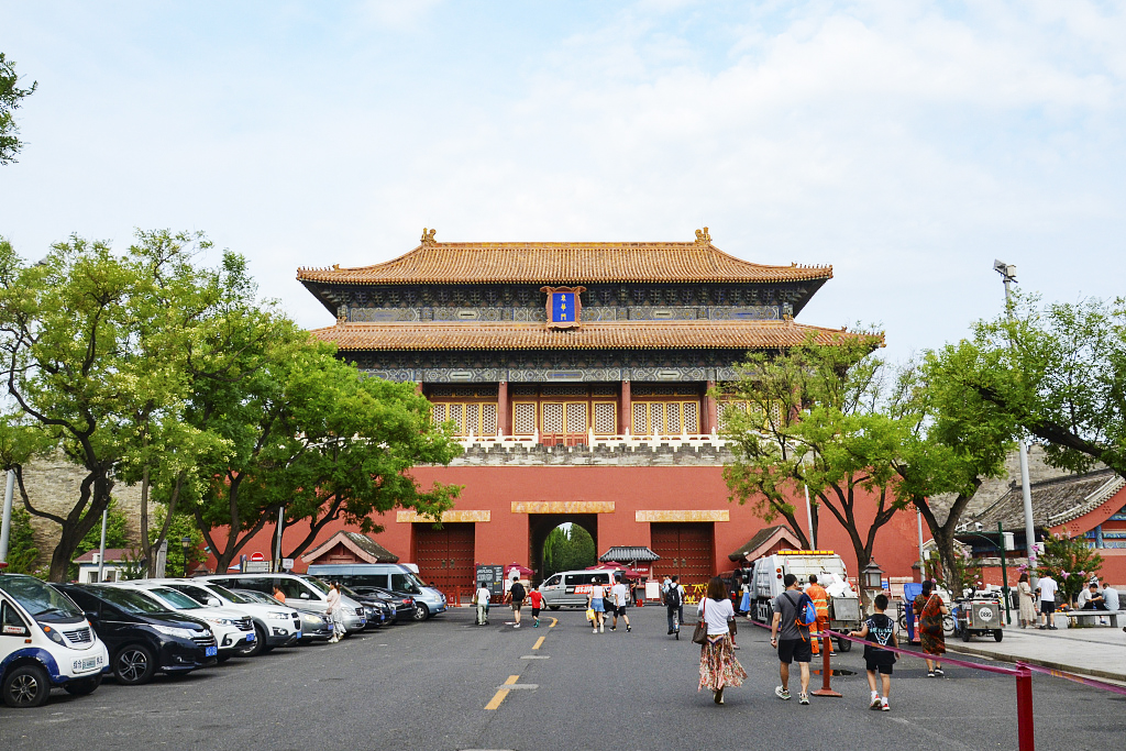A file photo shows the East Glorious Gate of the Palace Museum, also known as the Forbidden City, in Beijing, China. /CFP