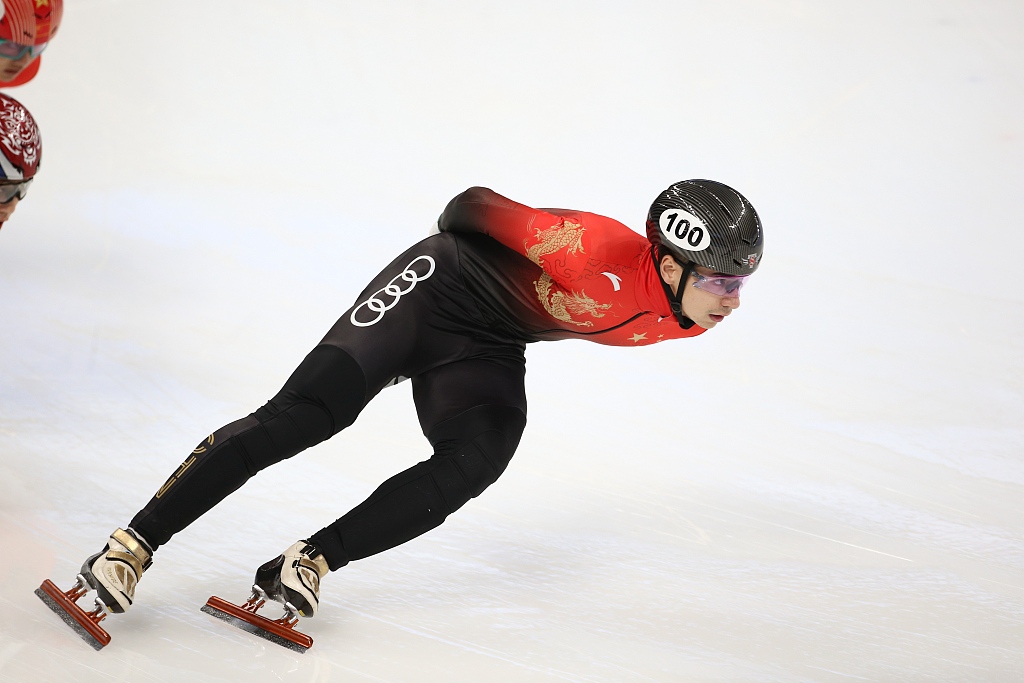 China's Liu Shaoang competes in the men's 1,000m final during the ISU Short Track Speed Skating World Cup in Beijing, China, December 10, 2023. /CFP