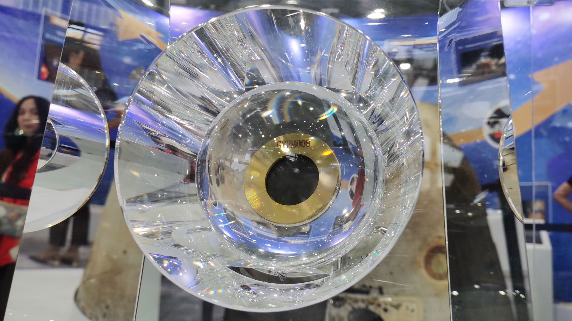 China's lunar sample much younger than Apollo's and Luna's: study