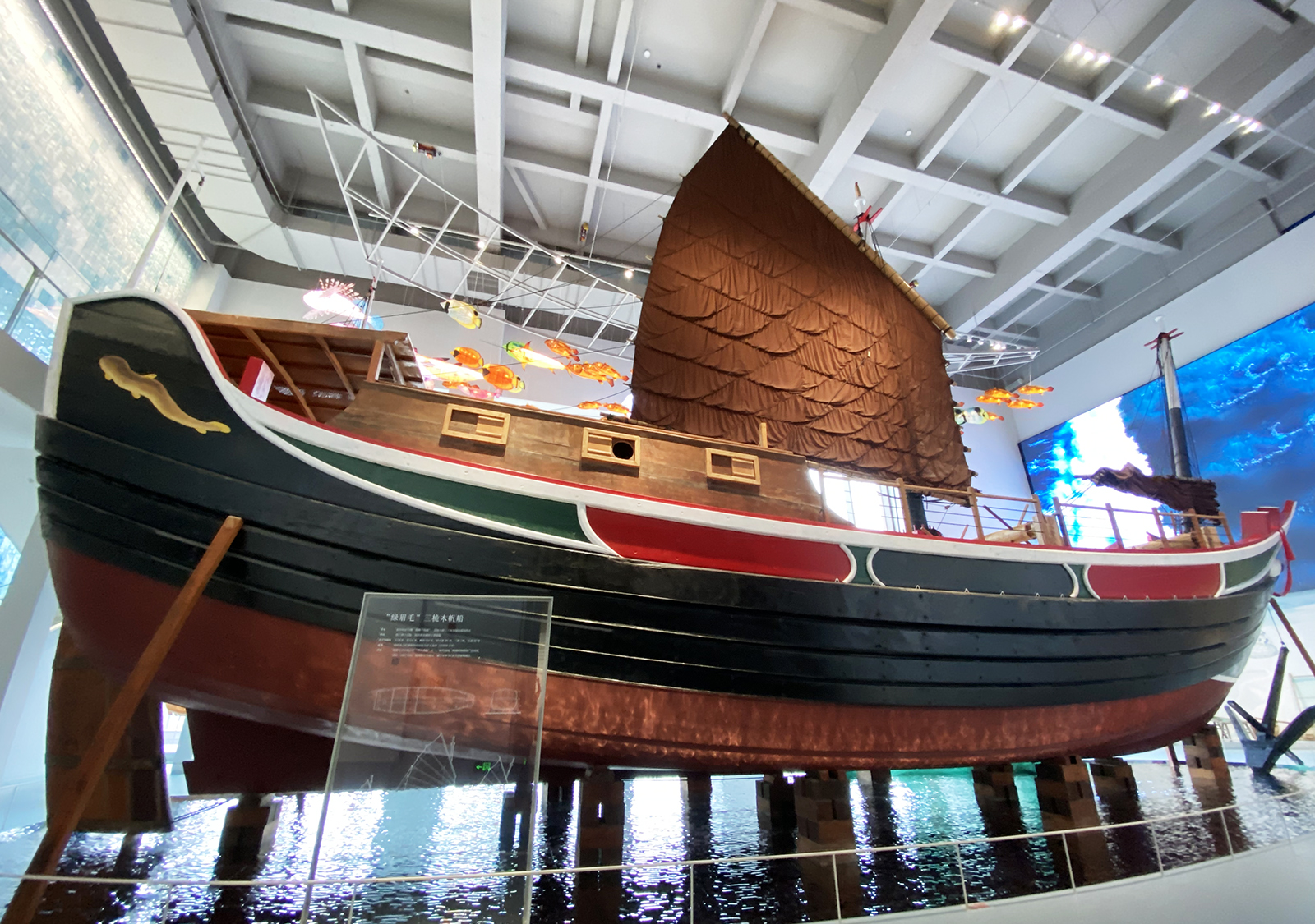 A wooden seagoing boat made using traditional techniques in Zhoushan is on display at Zhejiang Intangible Cultural Heritage Museum in Hangzhou, Zhejiang Province. The boat measures 22.5 meters long by 5.5 meters wide by 13 meters high. /CGTN